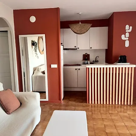 El Minorq'in * Cala En Porter (Menorca)