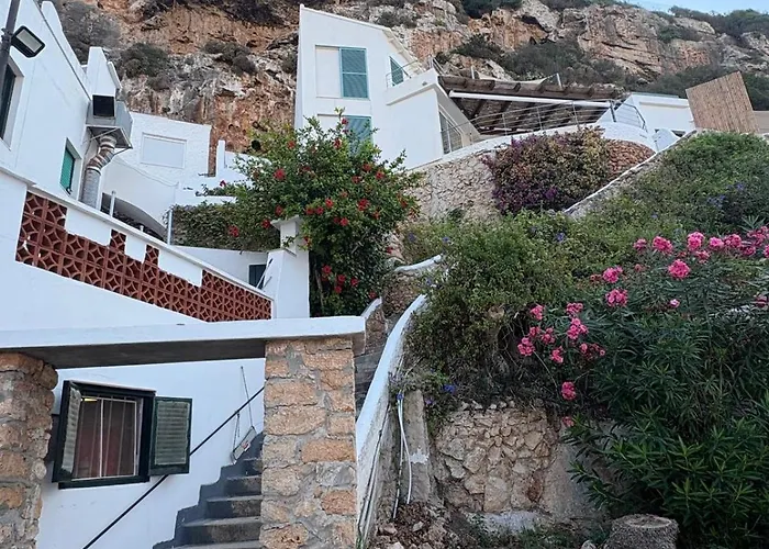 Apartment El Minorq'in